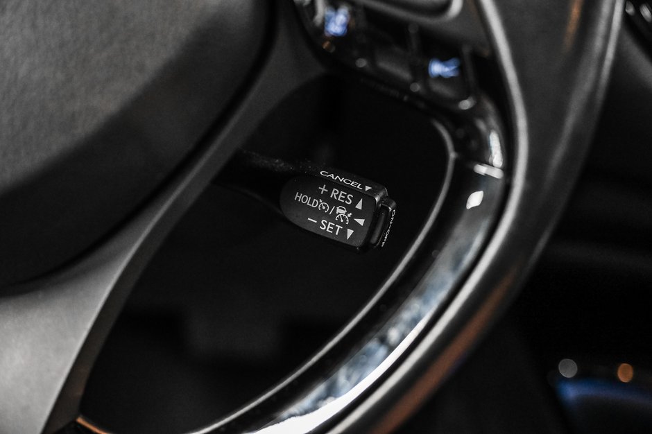 2021 Toyota C-HR Limited-14