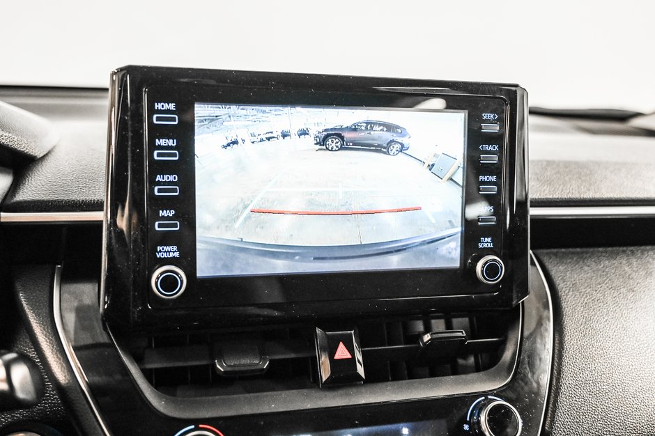 2022 Toyota Corolla Cross LE-17