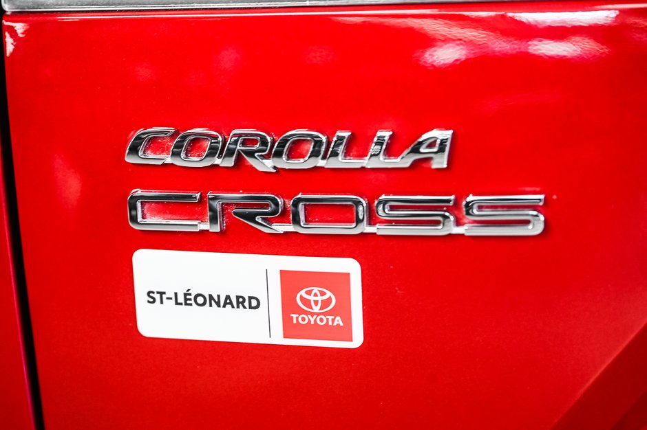 2023 Toyota Corolla Cross LE-7