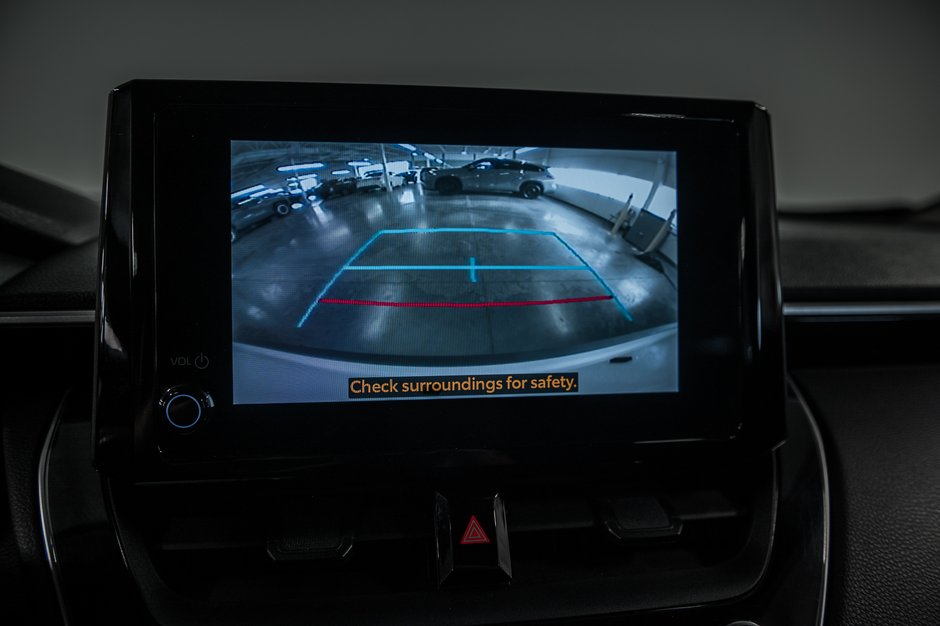 2023 Toyota Corolla Cross LE-19