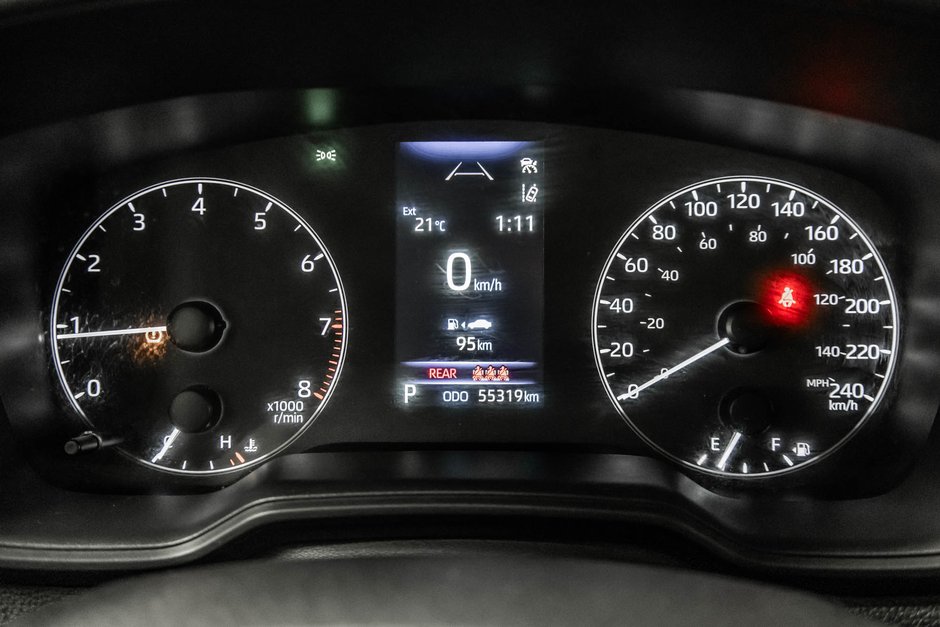 2024 Toyota Corolla Cross LE-15