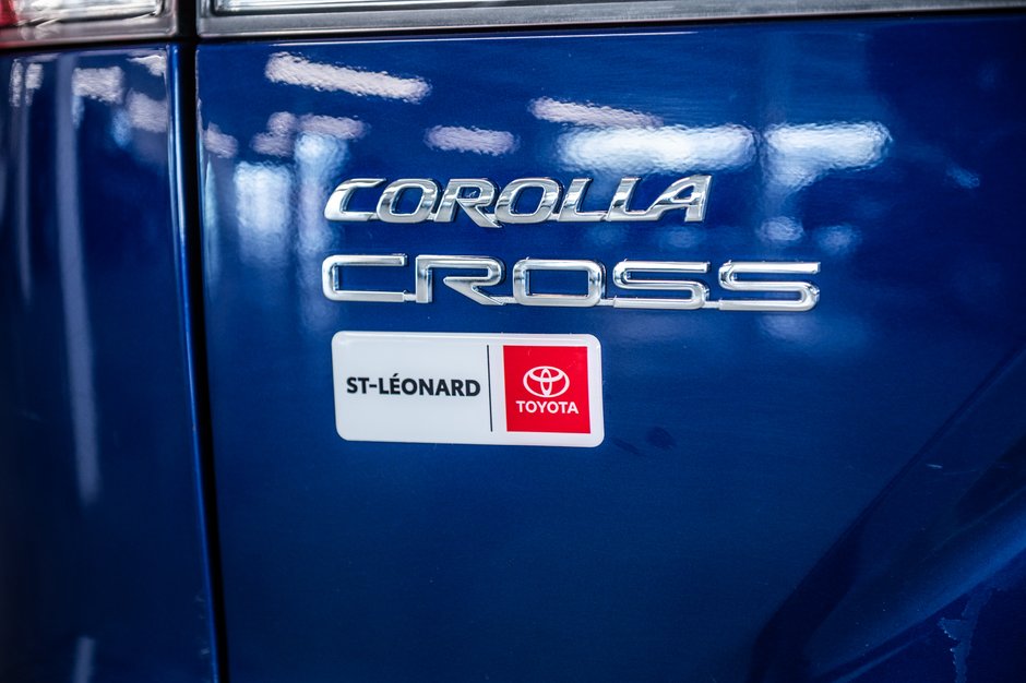 2024 Toyota Corolla Cross LE-9