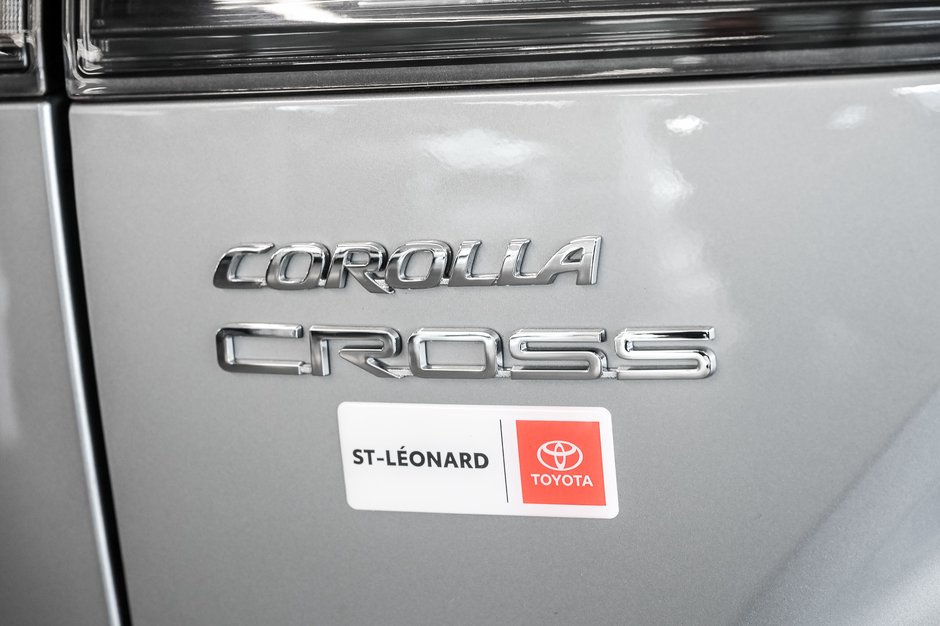 2026 Toyota Corolla Cross LE-7