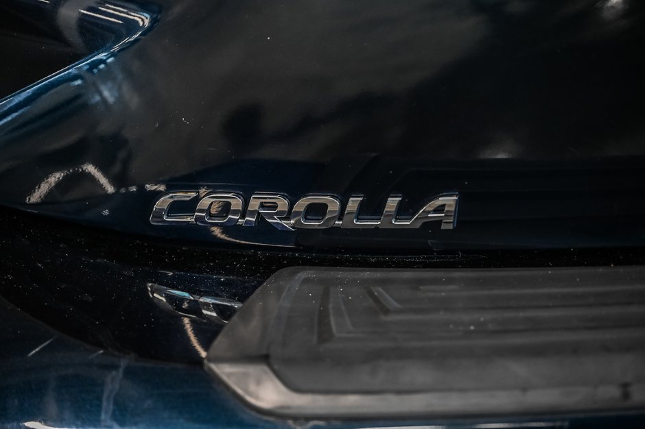 2022 Toyota Corolla Hatchback Base-5