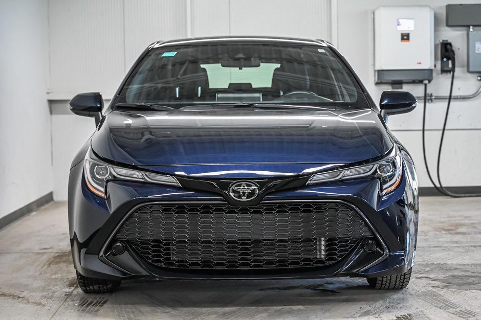 2022 Toyota Corolla Hatchback Base-1