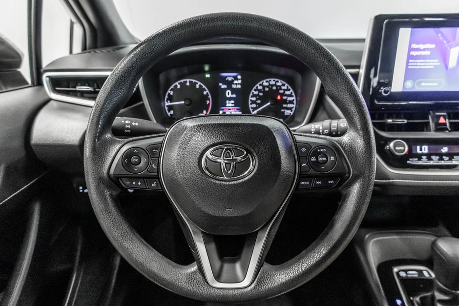 2023 Toyota Corolla Hatchback Base-14