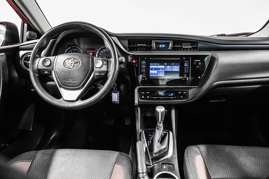 Toyota Corolla LE 2017-17