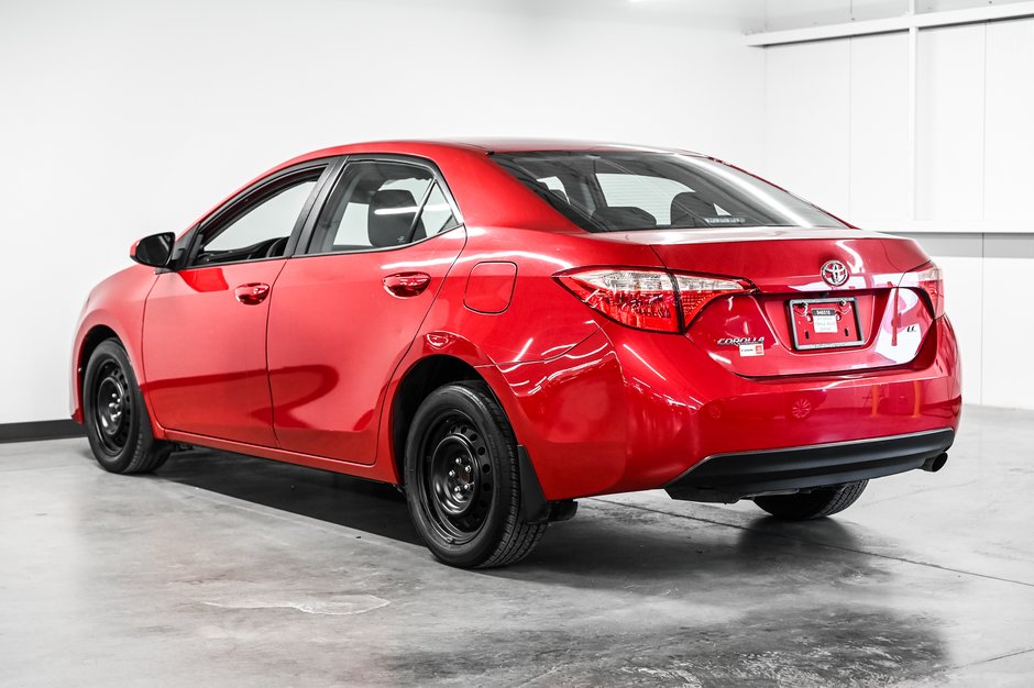 Toyota Corolla LE 2017-3