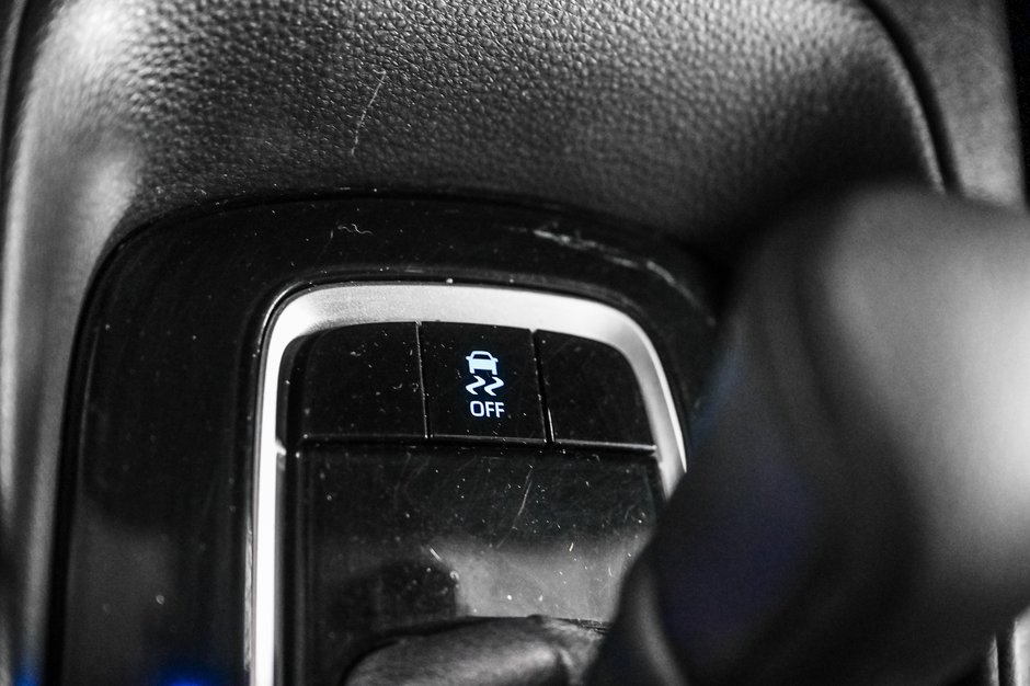 Toyota Corolla LE 2021-11