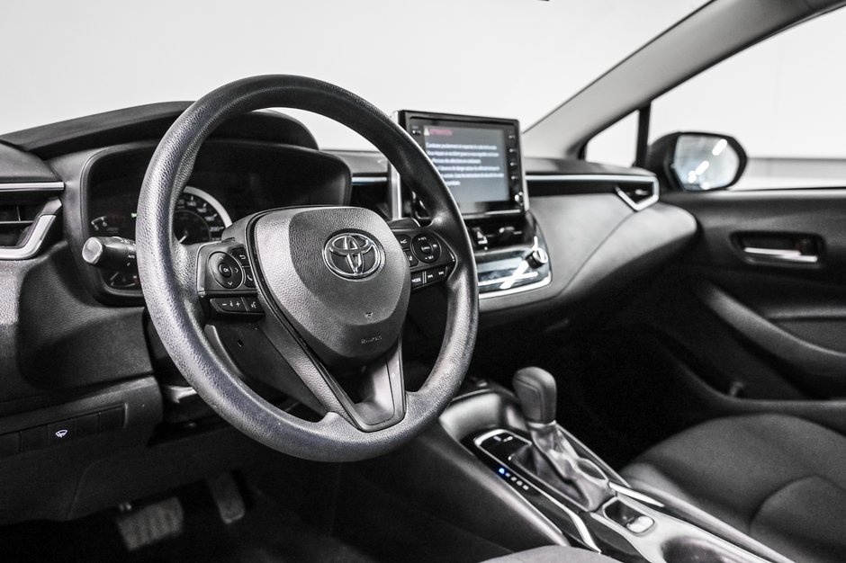 Toyota Corolla LE 2021-7