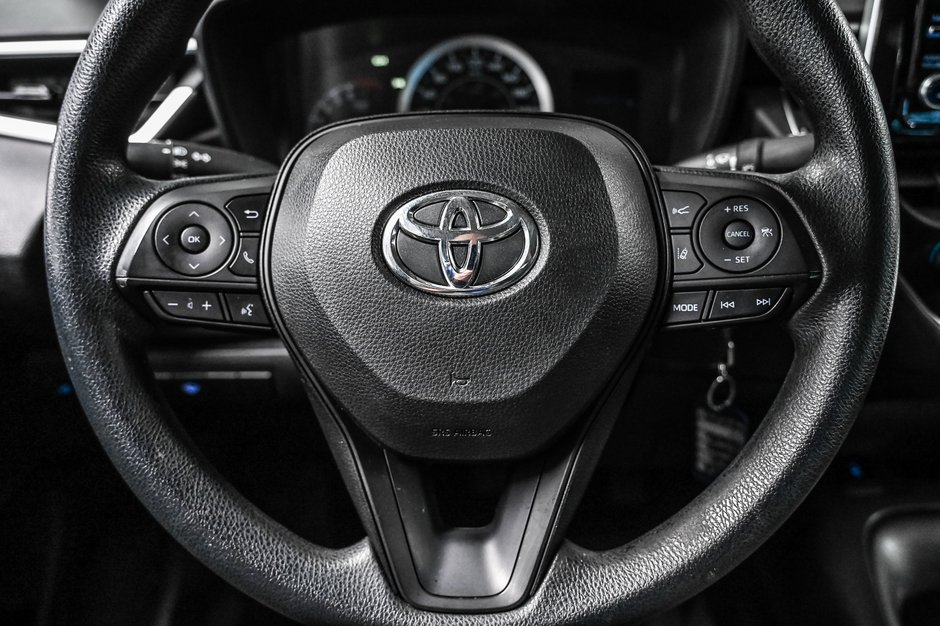 Toyota Corolla LE 2021-8