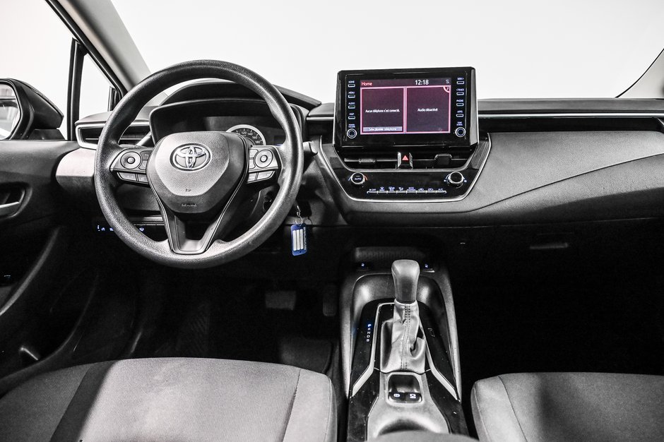 Toyota Corolla LE 2021-16