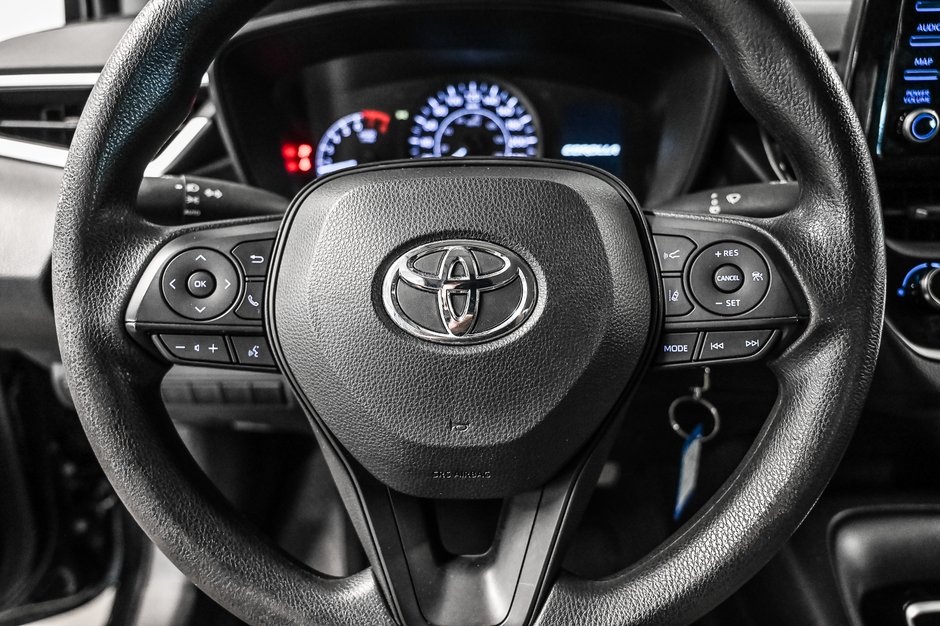 Toyota Corolla L 2022-8