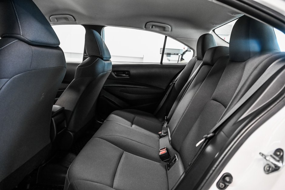 2022 Toyota Corolla LE-14