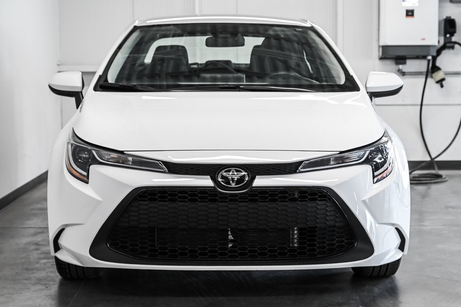 2022 Toyota Corolla LE-1