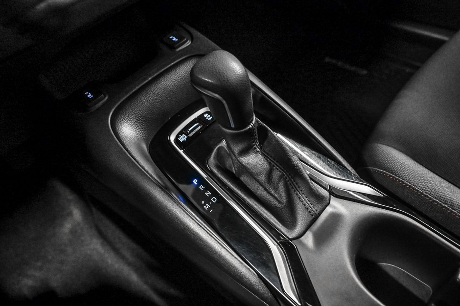 Toyota Corolla SE 2023-12