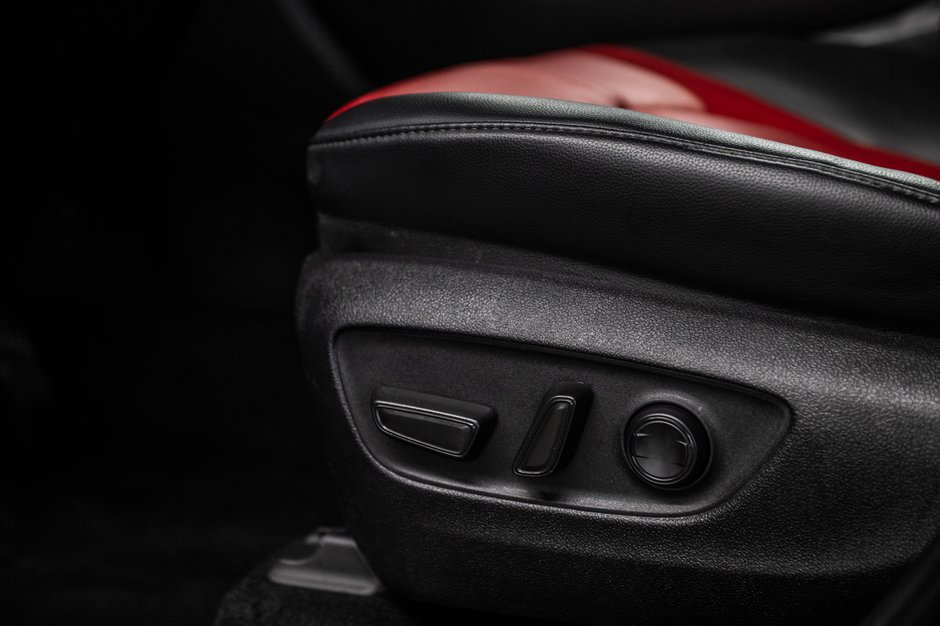 2021 Toyota Highlander XSE-15