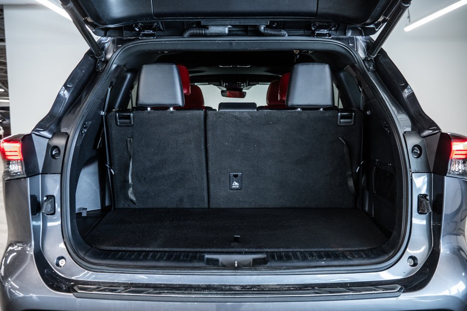 2021 Toyota Highlander XSE-10