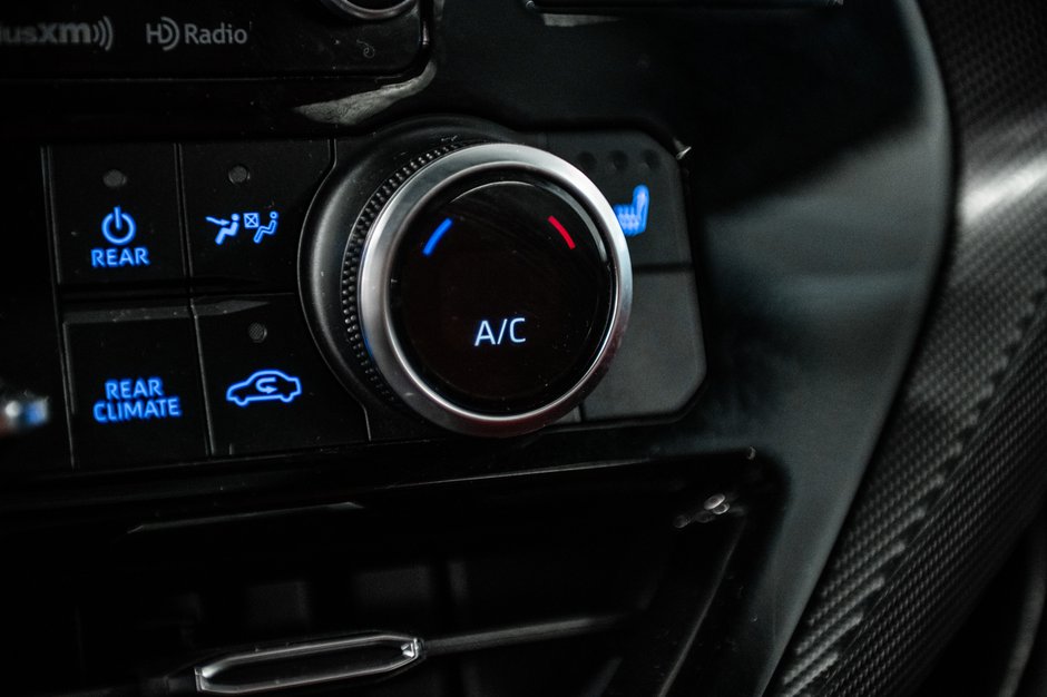 2021 Toyota Highlander XSE-25