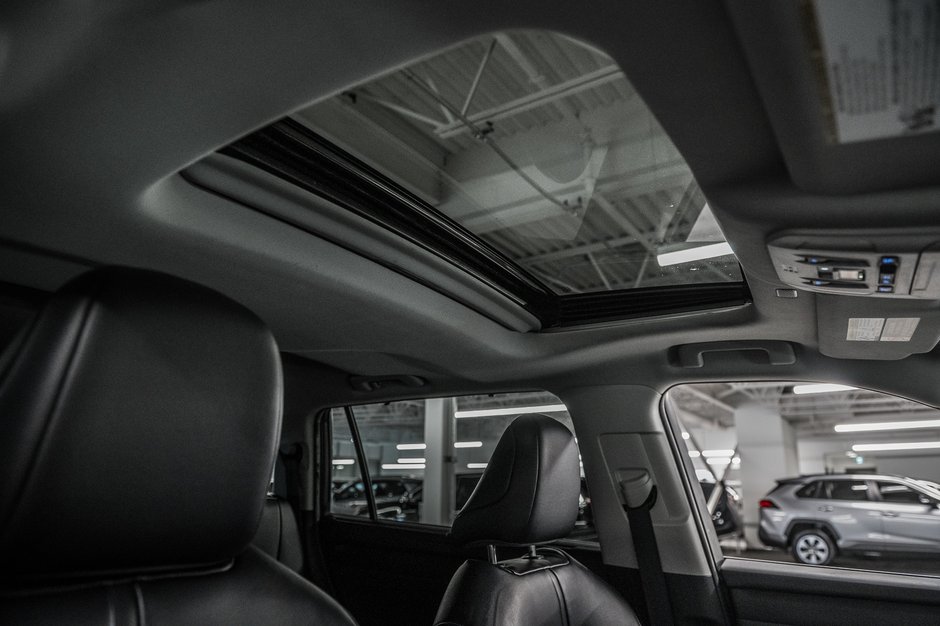 2022 Toyota Highlander XLE-34