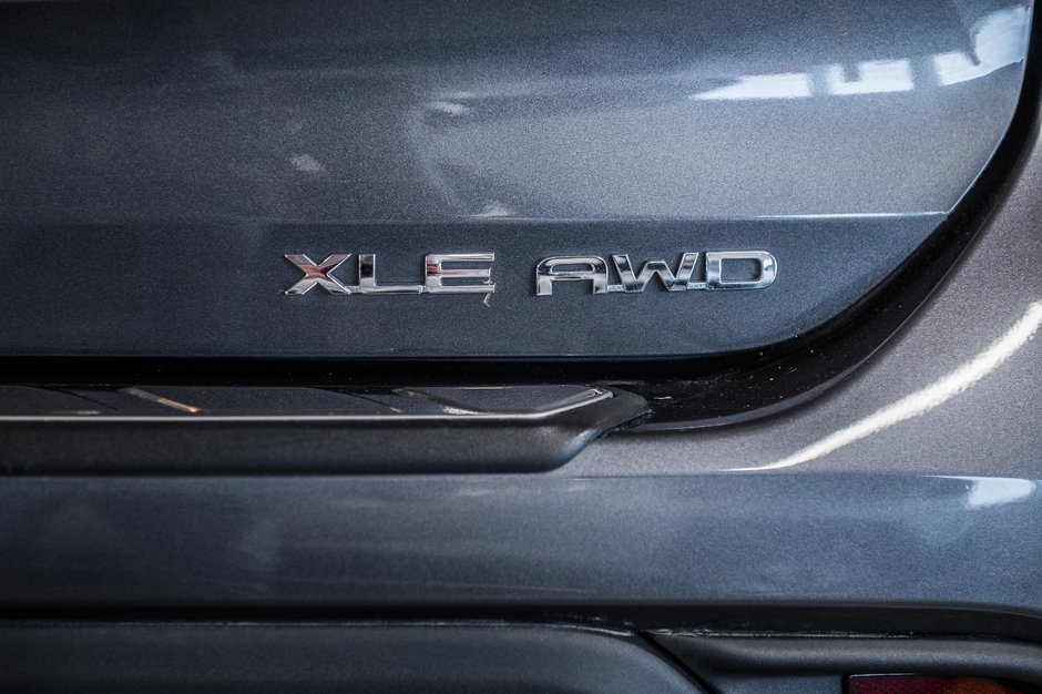 2022 Toyota Highlander XLE-9