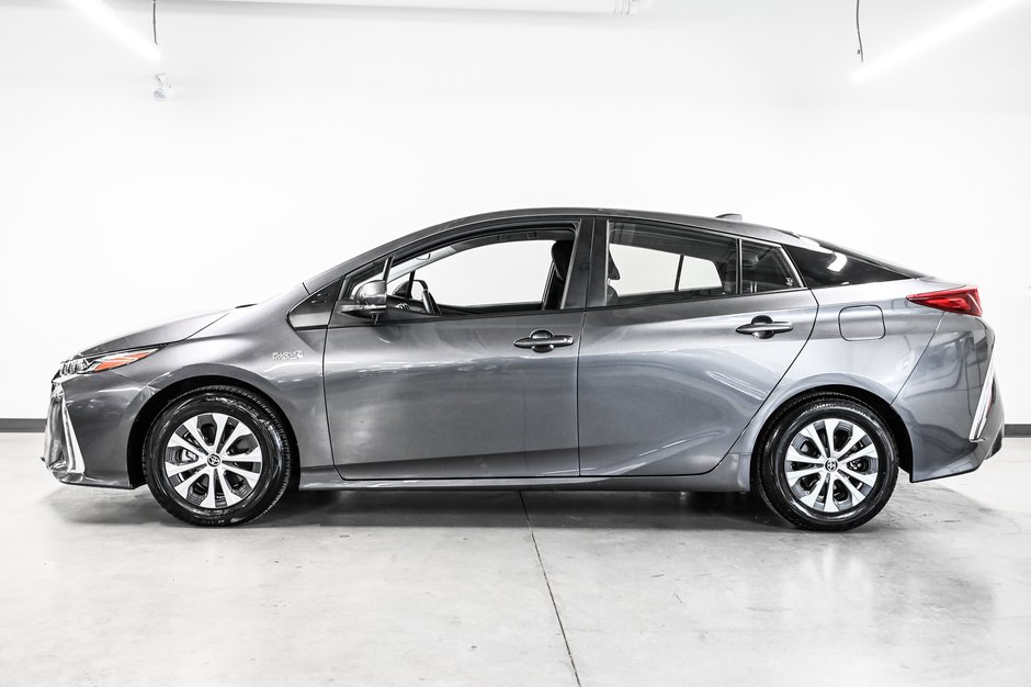 2021 Toyota Prius Prime Base-3