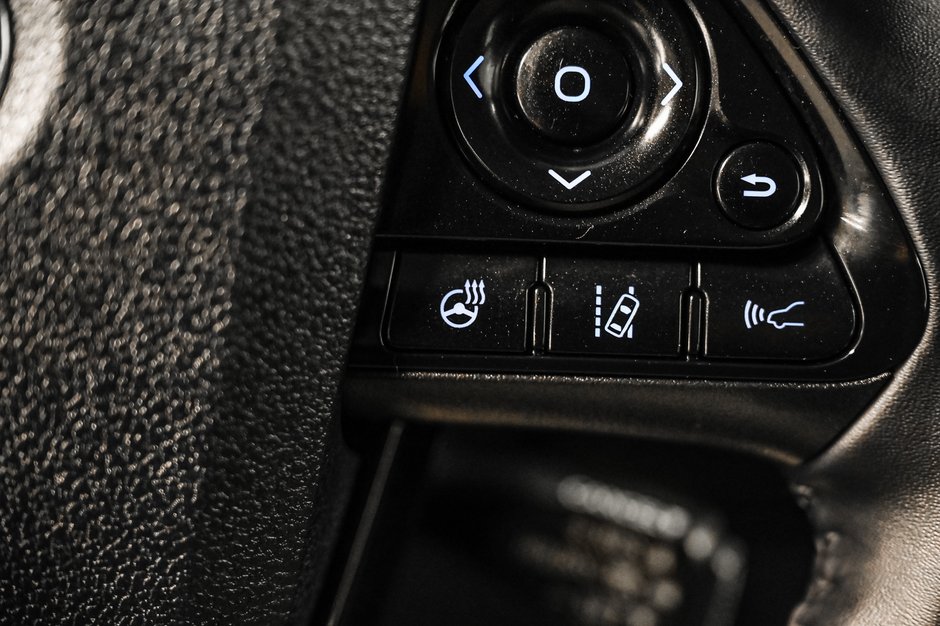 2021 Toyota Prius Prime Base-13