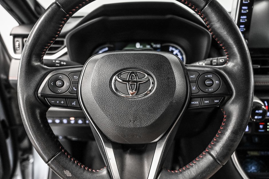 2022 Toyota RAV4 Prime XSE-17