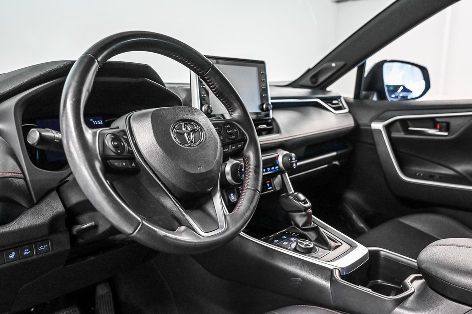 2022 Toyota RAV4 Prime XSE-13