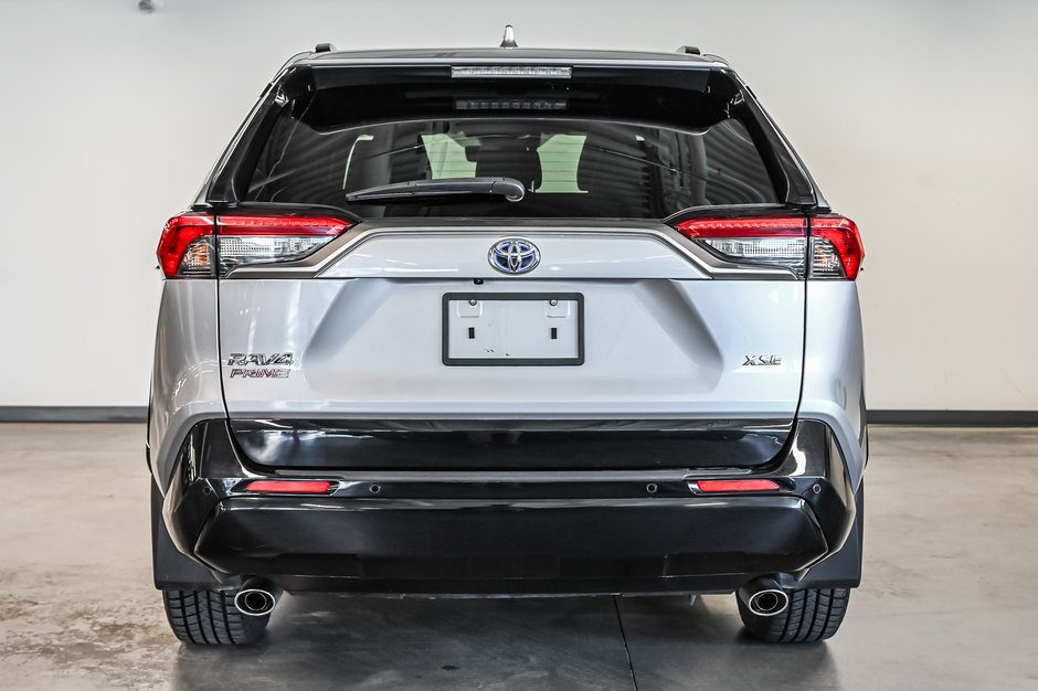 2022 Toyota RAV4 Prime XSE-8