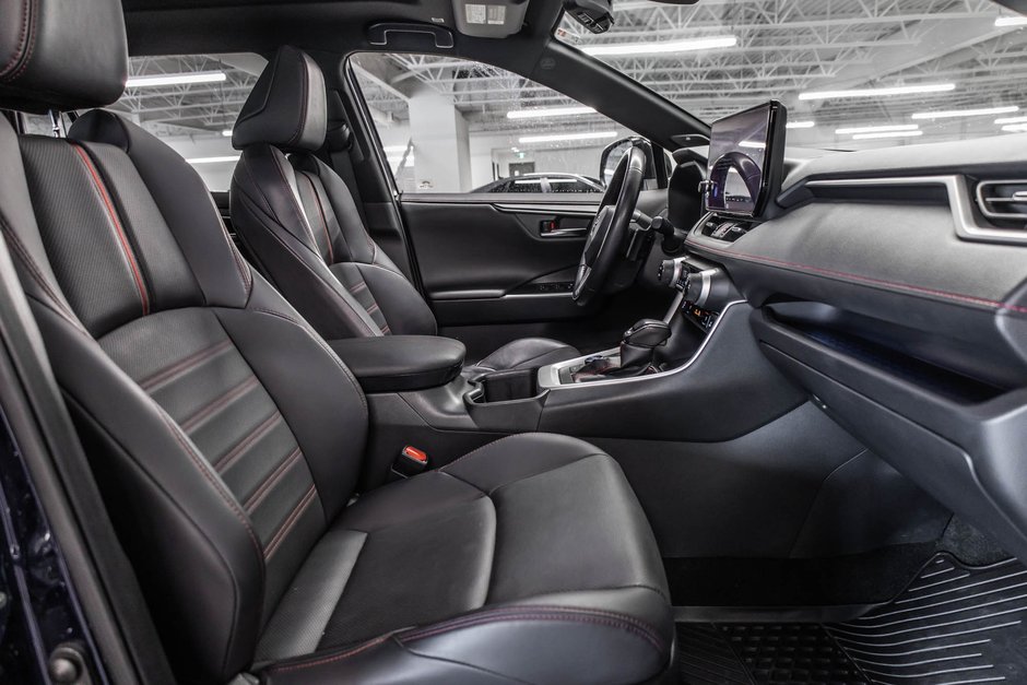 2023 Toyota RAV4 Prime XSE-38