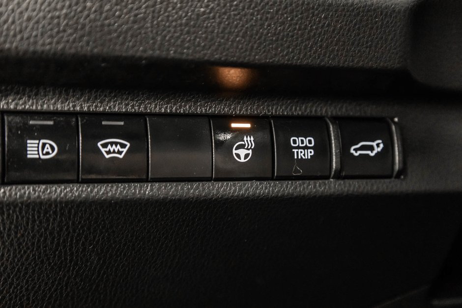 Toyota RAV4 Prime XSE 2024-18