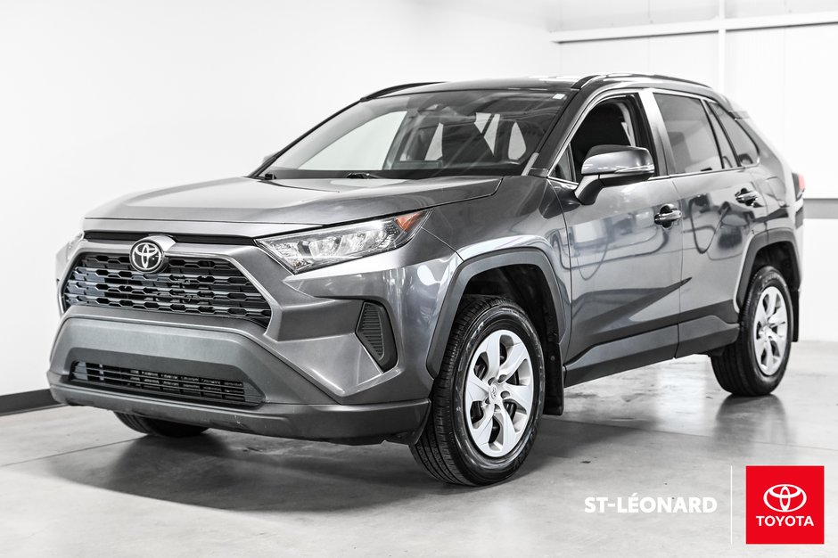 Toyota RAV4 LE 2021-0