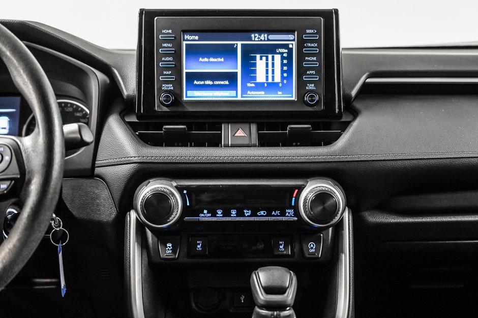 Toyota RAV4 LE 2021-20