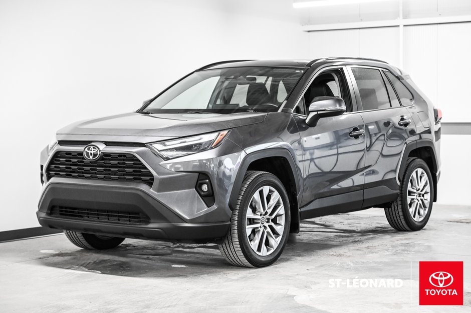 Toyota RAV4 XLE 2022-0