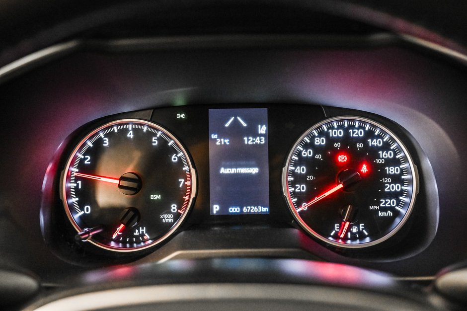 Toyota RAV4 XLE 2022-15