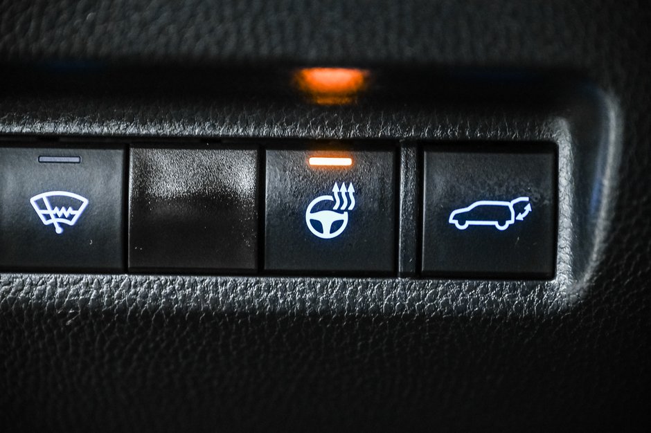 Toyota RAV4 XLE 2022-12