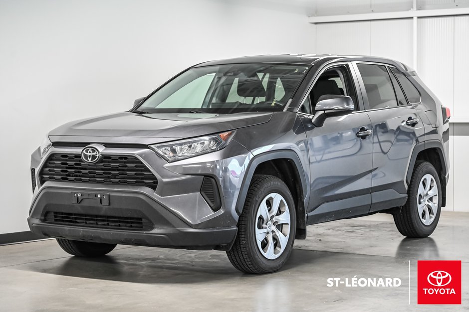 Toyota RAV4 LE 2022-0
