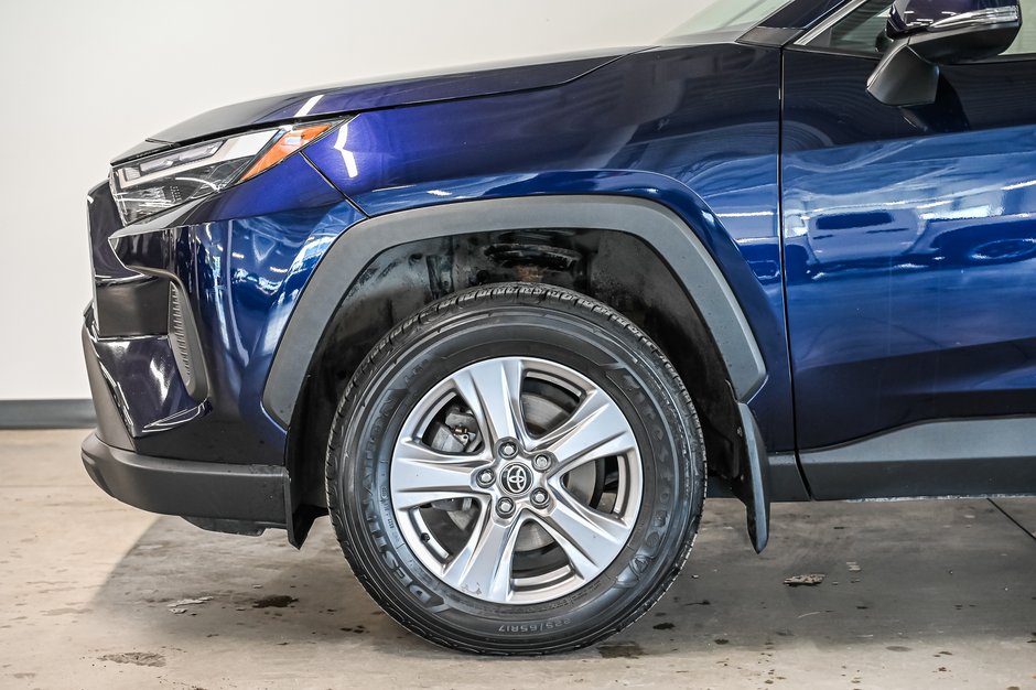 Toyota RAV4 XLE 2023-2
