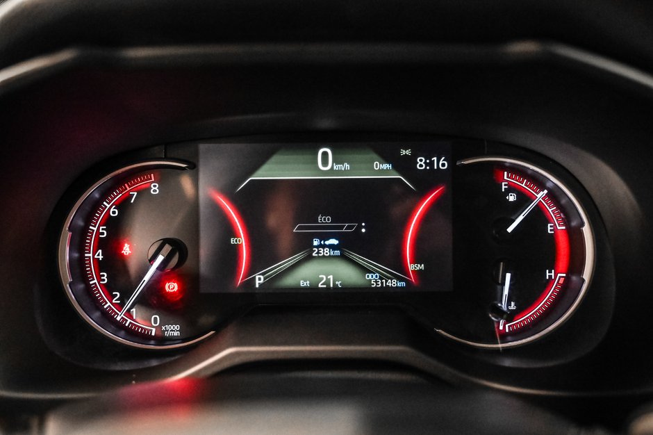 Toyota RAV4 LE 2024-11