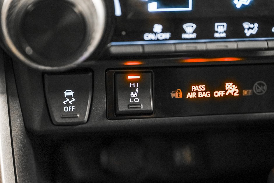 2024 Toyota RAV4 LE-14