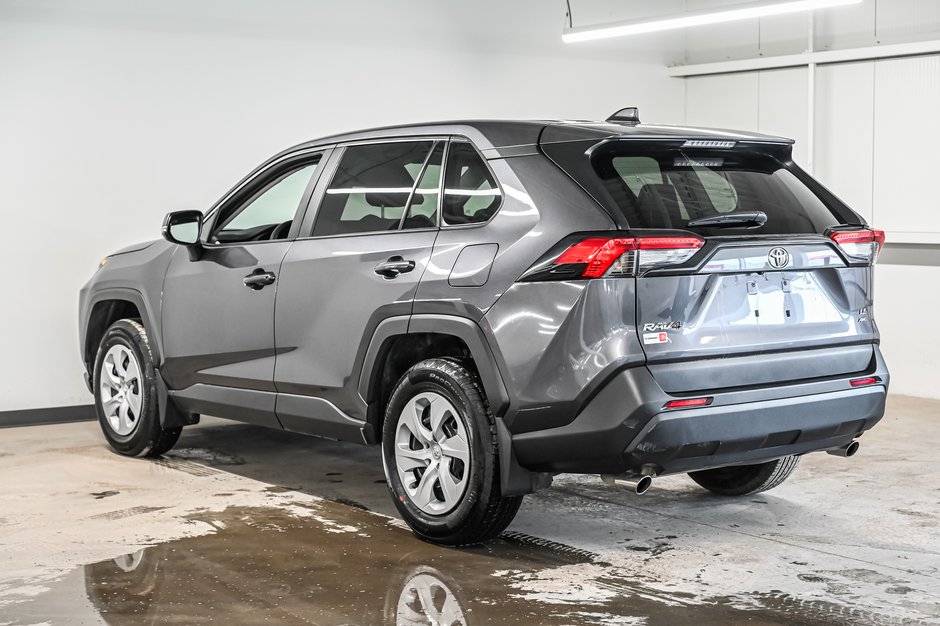 2024 Toyota RAV4 LE-3