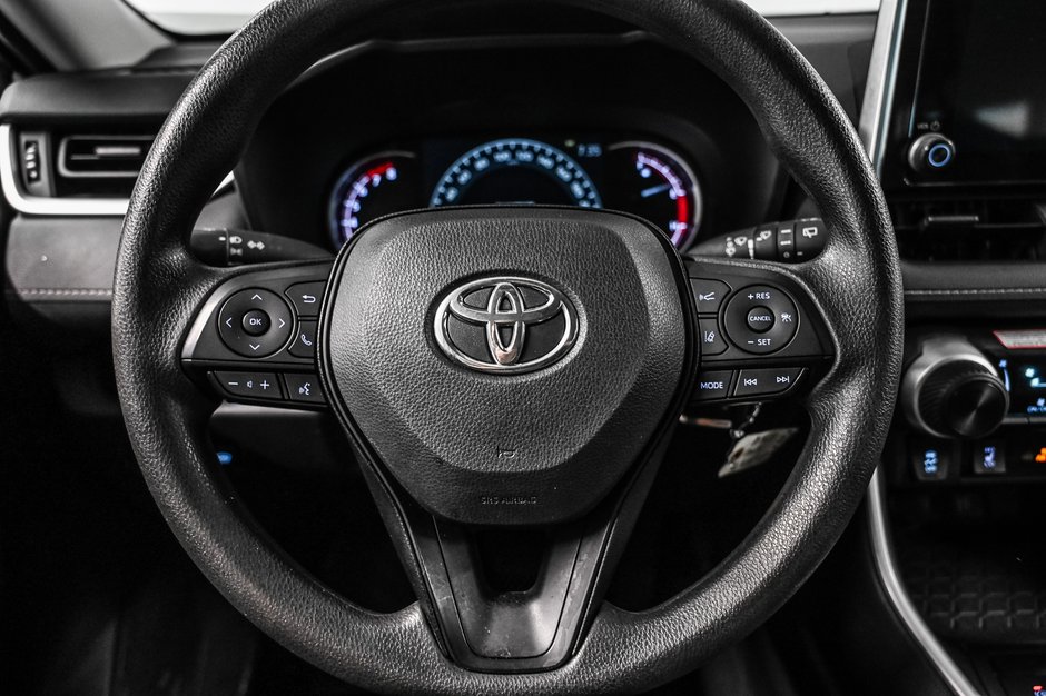 2024 Toyota RAV4 LE-10