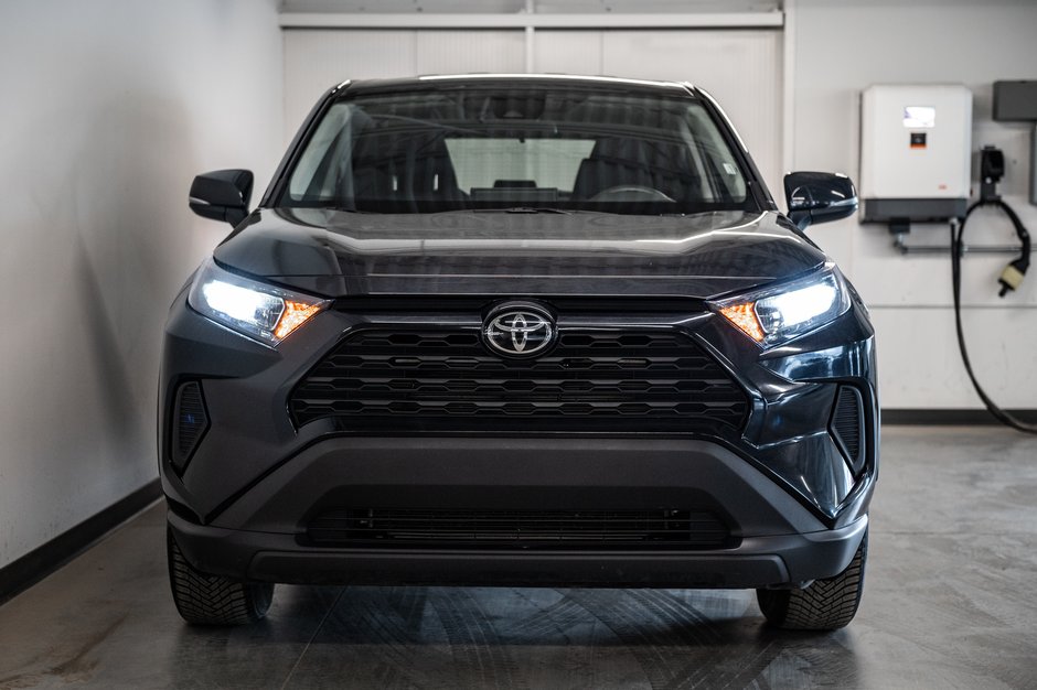 2024 Toyota RAV4 LE-1