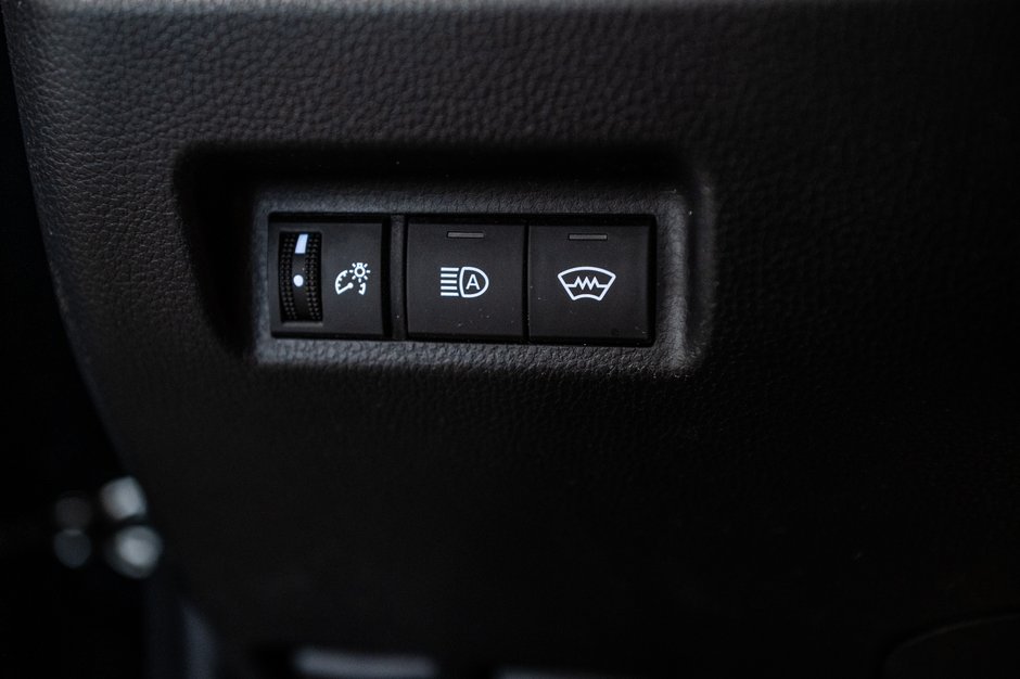 2024 Toyota RAV4 LE-14