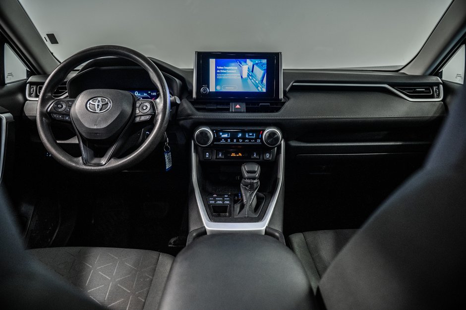 2024 Toyota RAV4 LE-25