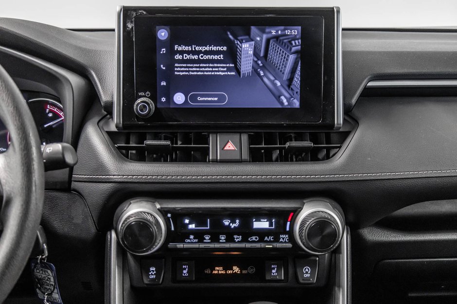 2024 Toyota RAV4 LE-29