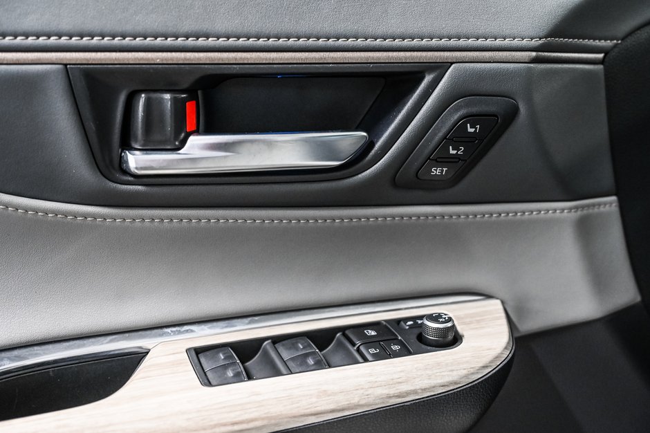 Toyota Venza Limited 2024-12