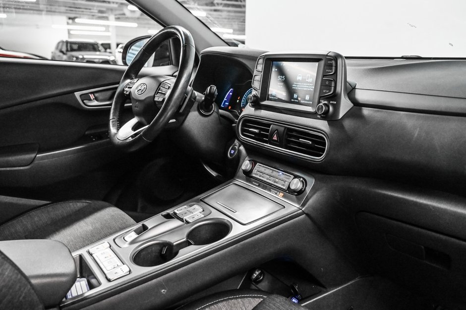 Hyundai Kona Electric Preferred 2021-22