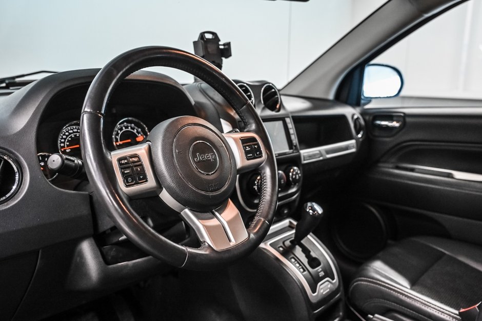 2016 Jeep Compass North-9